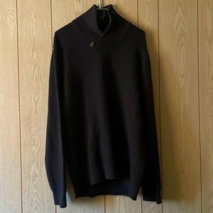 Old navy black turtle neck sweater Xl
